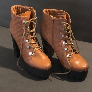 P/O - Bumper Chunky Heel Platform Boots - Women’s Size 11